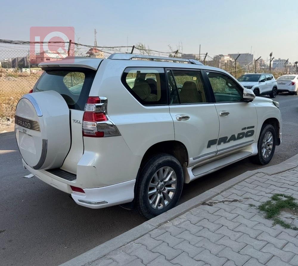 تويوتا لاندكروزر برادو